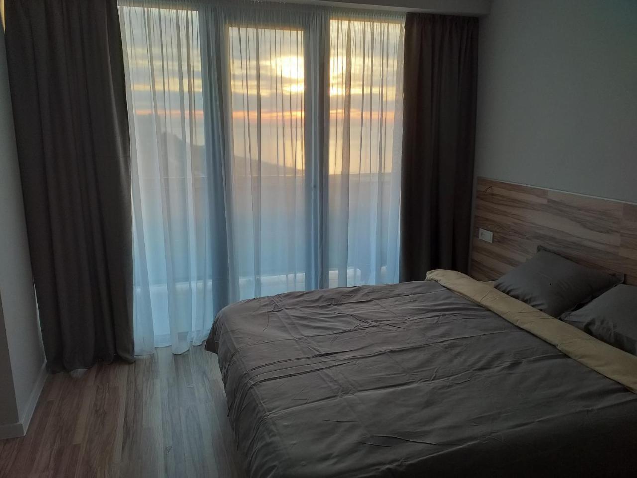 Batumi Beach Tower Exteriér fotografie